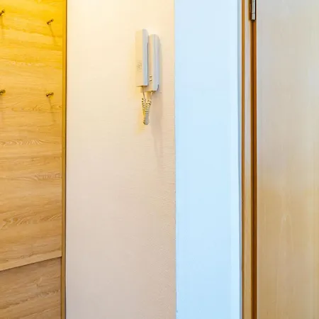 Appartementhaus Windjammer شقة روستوك